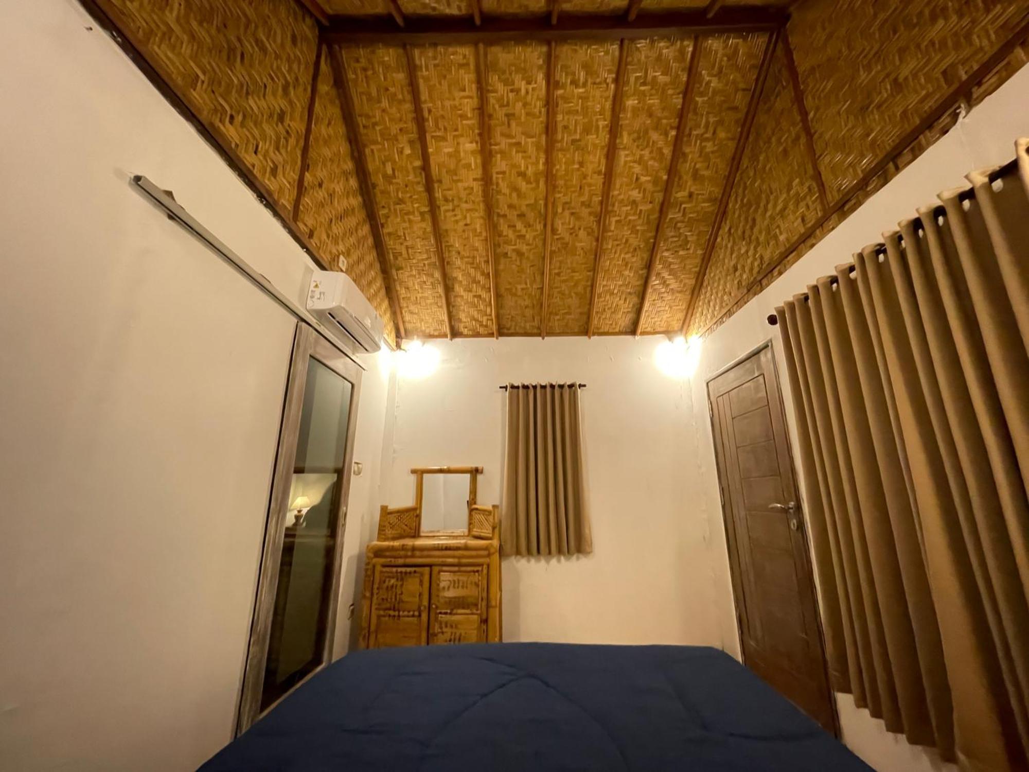 Rumah Tiga Gili Gili Air Exterior foto